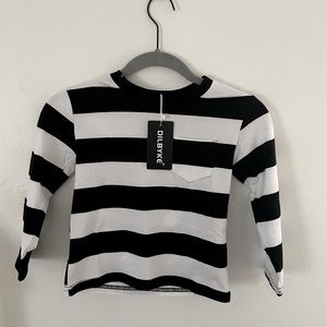 NWT Gender Neutral 3T Black and White Striped Shirt